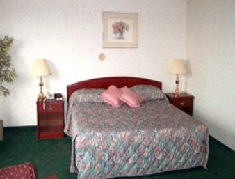 Howard Johnson By Wyndham Kitchener Conestoga Esterno foto